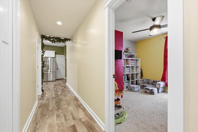 3233 2ND Avenue, Council Bluffs, IA 51501