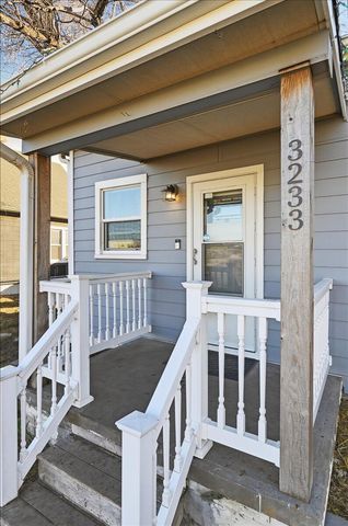 3233 2ND Avenue, Council Bluffs, IA 51501