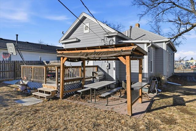 3233 2ND Avenue, Council Bluffs, IA 51501