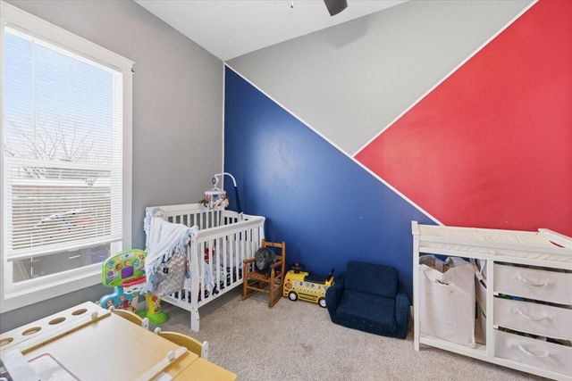 3233 2ND Avenue, Council Bluffs, IA 51501