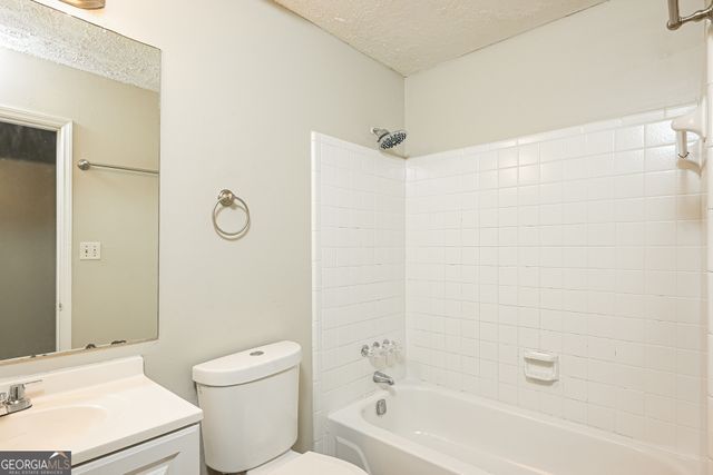 5295 Kelleys Mill Circle, Stone Mountain, GA 30088