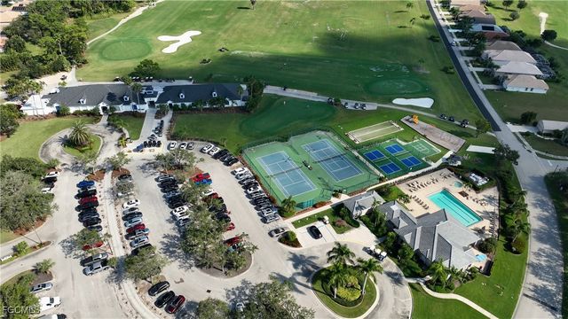 4692 Fairloop RUN, Lehigh Acres, FL 33973