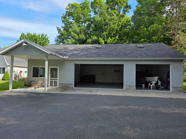 606 Alice Street, East Tawas, MI 48730
