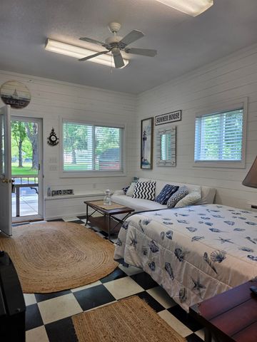 606 Alice Street, East Tawas, MI 48730