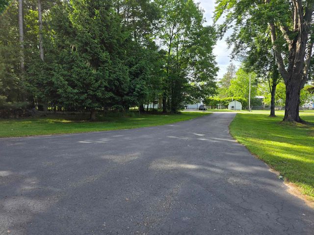 606 Alice Street, East Tawas, MI 48730