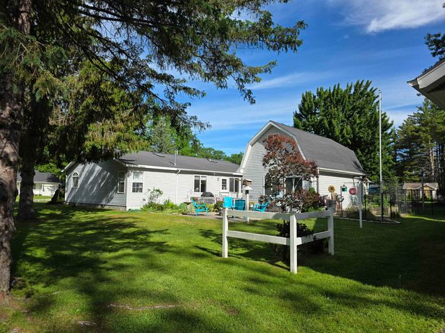 606 Alice Street, East Tawas, MI 48730