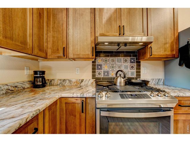5431 Storm Mountain Dr, Drake, CO 80515