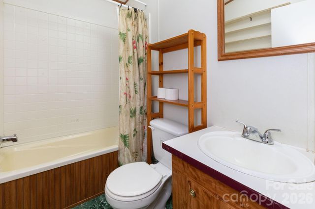 44 Double D Drive, Flat Rock, NC 28731