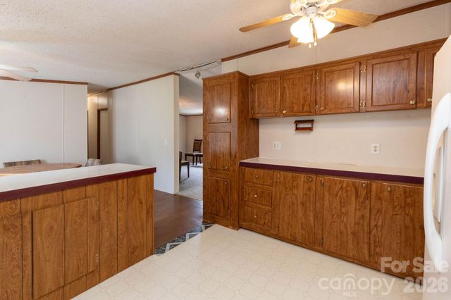 44 Double D Drive, Flat Rock, NC 28731
