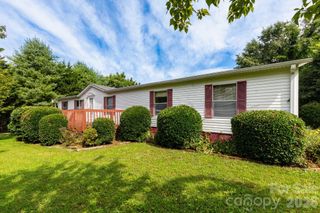 44 Double D Drive, Flat Rock, NC 28731