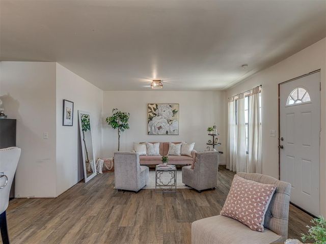 7050 Slaughterville Road, Lexington, OK 73051