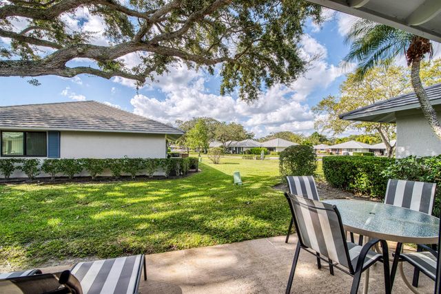 130 Club Drive, Palm Beach Gardens, FL 33418