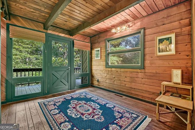 685 Cross Creek 62, Mineral Bluff, GA 30559