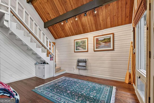 685 Cross Creek 62, Mineral Bluff, GA 30559