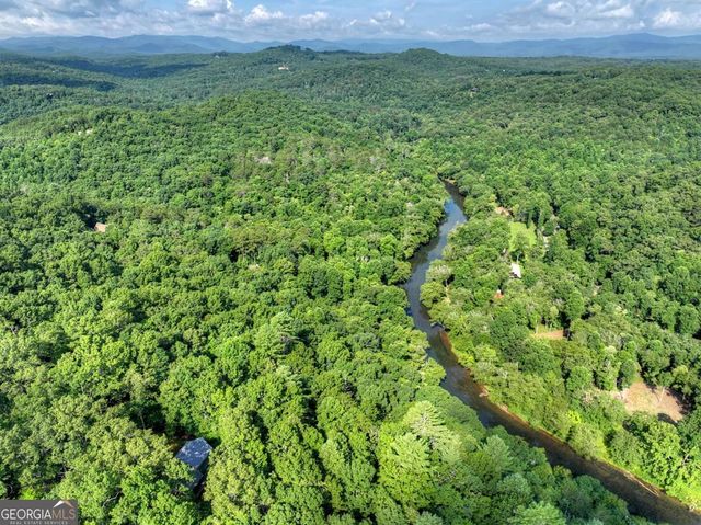 685 Cross Creek 62, Mineral Bluff, GA 30559