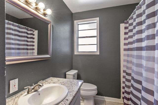 302 Troy St, Houma, LA 70363