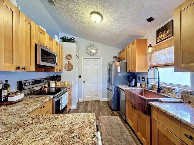 2276 MALLORY CIRCLE, Haines City, FL 33844