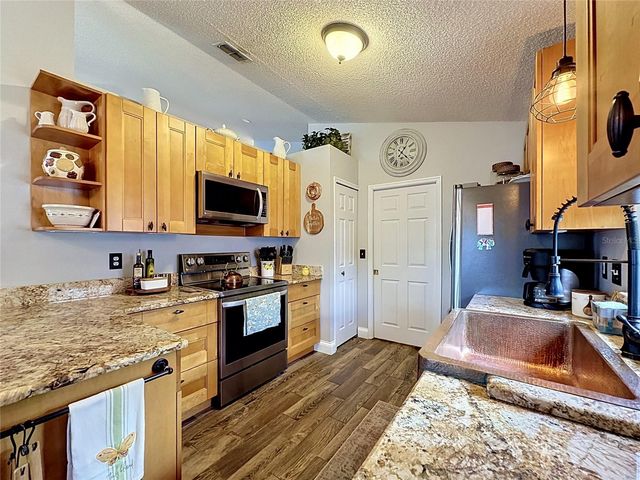 2276 MALLORY CIRCLE, Haines City, FL 33844