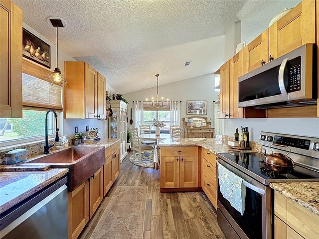2276 MALLORY CIRCLE, Haines City, FL 33844