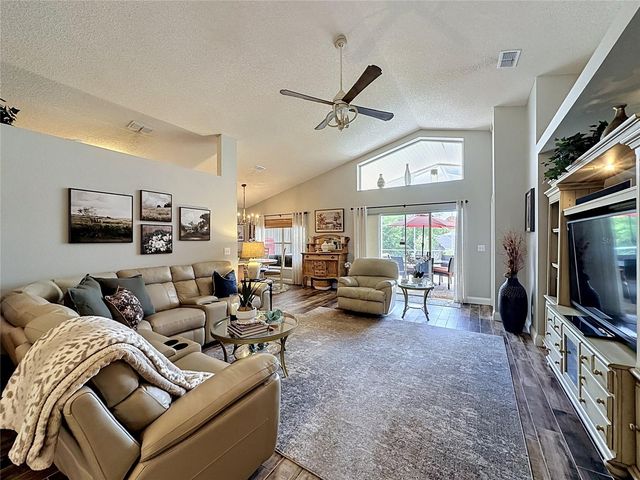 2276 MALLORY CIRCLE, Haines City, FL 33844