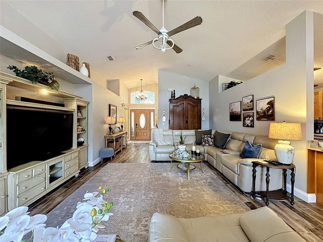 2276 MALLORY CIRCLE, Haines City, FL 33844