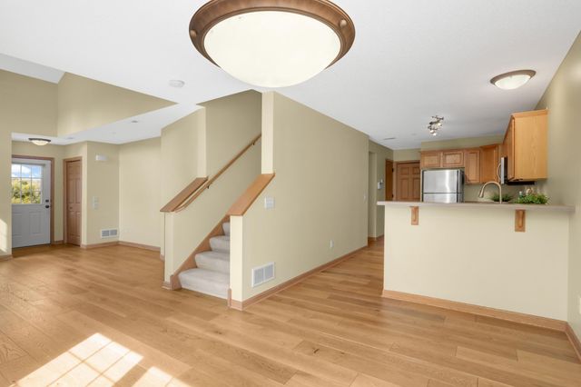349 Ojibway Path, Lino Lakes, MN 55014