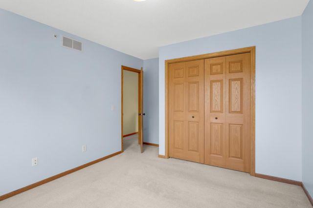 349 Ojibway Path, Lino Lakes, MN 55014