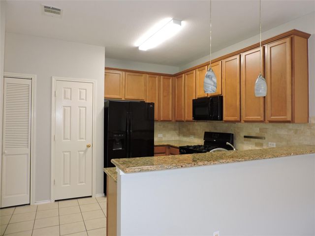 9201 Brodie LN 1703, Austin, TX 78748