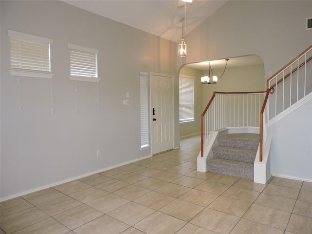 9201 Brodie LN 1703, Austin, TX 78748