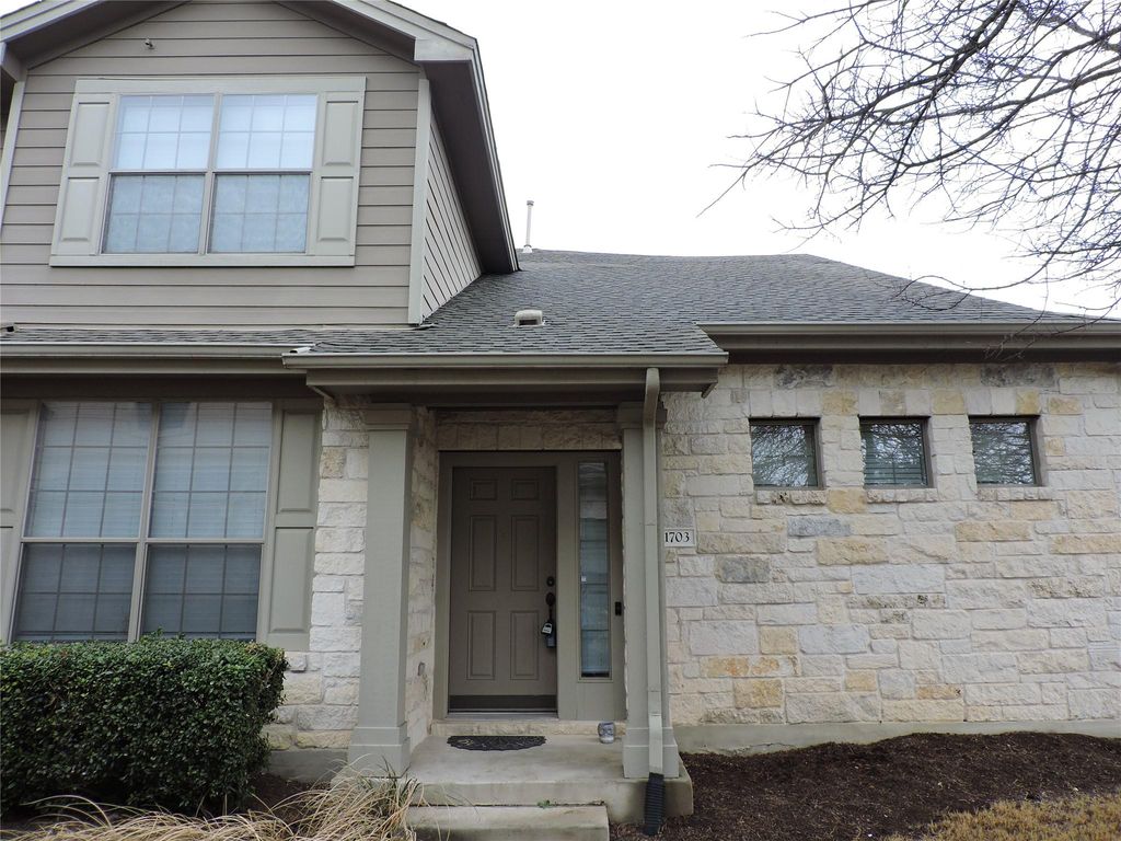 9201 Brodie LN 1703, Austin, TX 78748
