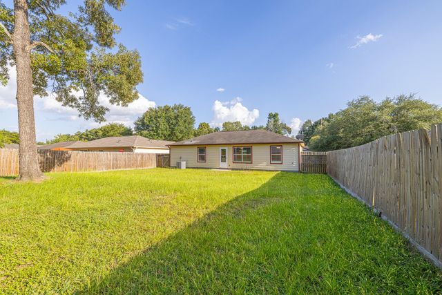 16381 Many Trees Lane, Conroe, TX 77302