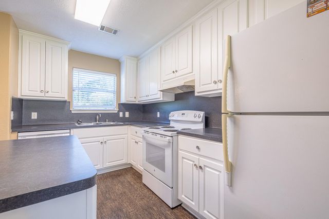 16381 Many Trees Lane, Conroe, TX 77302