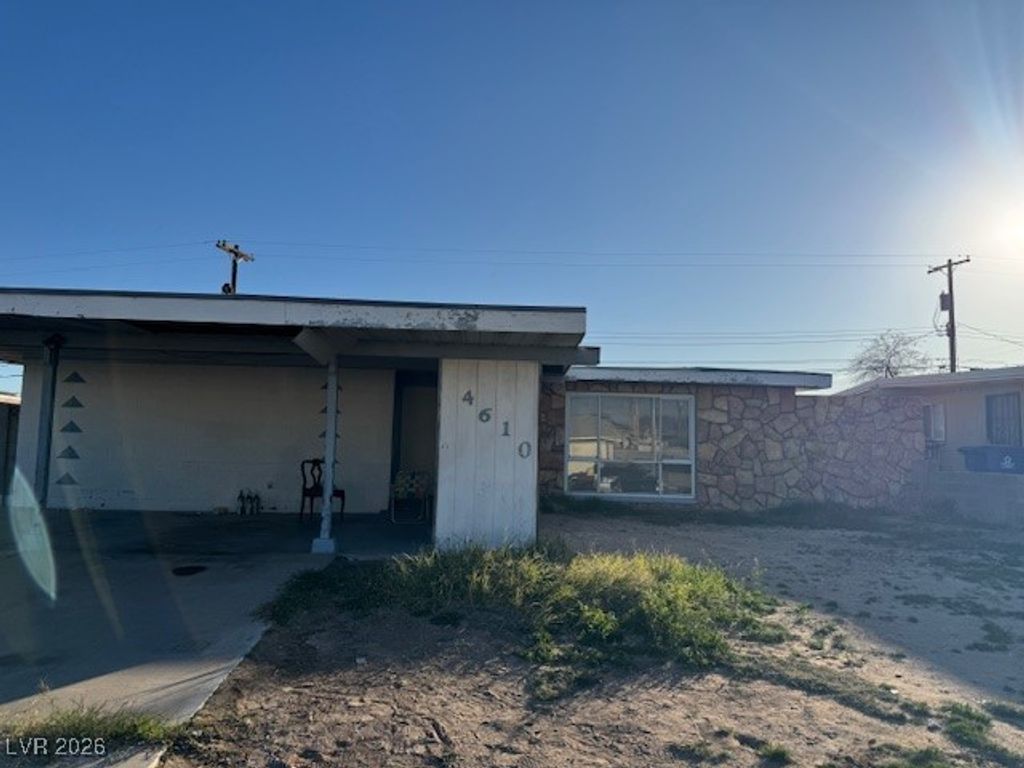Image 2 of property listing at 4610 Sacks Drive, Las Vegas, NV 89122