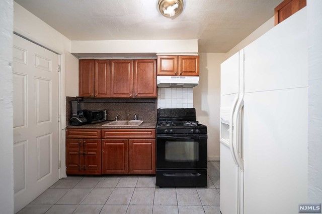 1464 Liberty Avenue, Hillside, NJ 07205