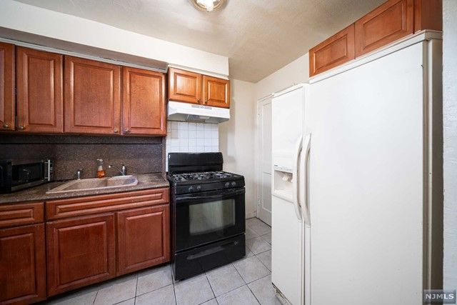 1464 Liberty Avenue, Hillside, NJ 07205