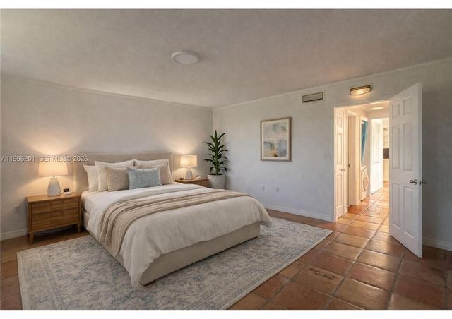 555 Crandon Boulevard 43, Key Biscayne, FL 33149