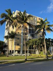 555 Crandon Boulevard 43, Key Biscayne, FL 33149