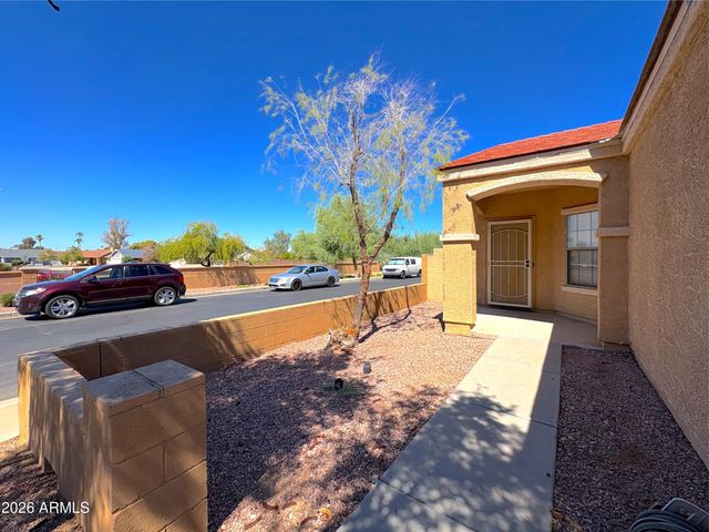 7054 W Cesar Street, Peoria, AZ 85345