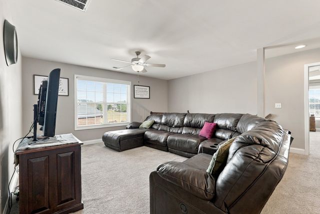 104 Julia Circle, Georgetown, KY 40324