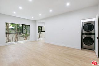 7229 Willoughby Avenue 15, Los Angeles, CA 90046