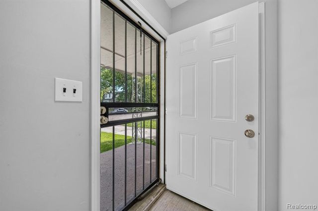 15024 Coram Street, Detroit, MI 48205