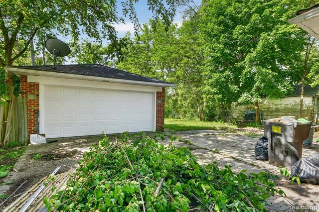 15024 Coram Street, Detroit, MI 48205