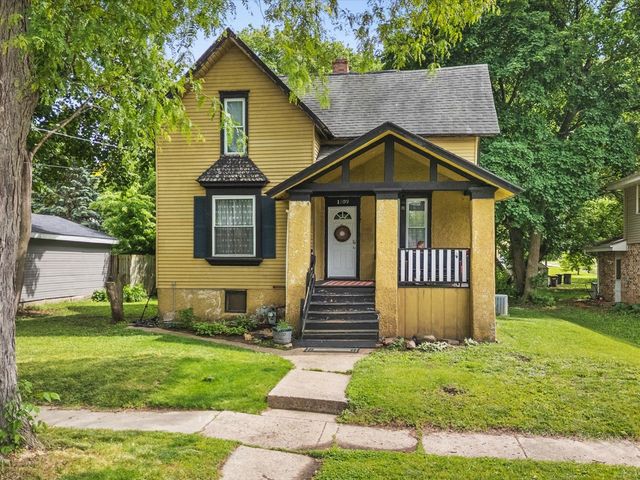 1509 Jackson Street, Rockford, IL 61107