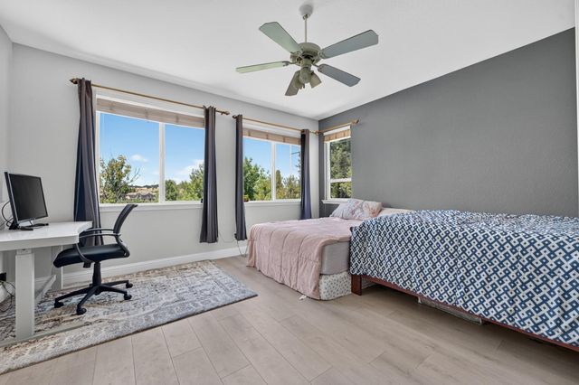1453 Haddington Dr, Folsom, CA 95630