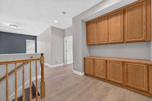 1453 Haddington Dr, Folsom, CA 95630