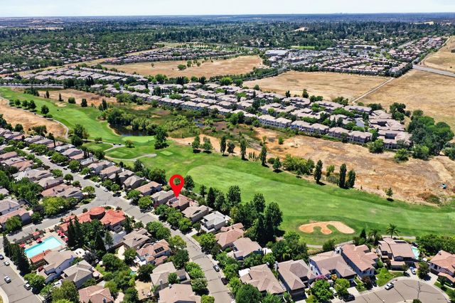 1453 Haddington Dr, Folsom, CA 95630