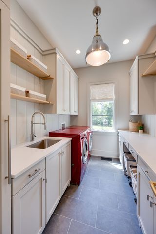 1213 Lavada Pl, Brentwood, TN 37027