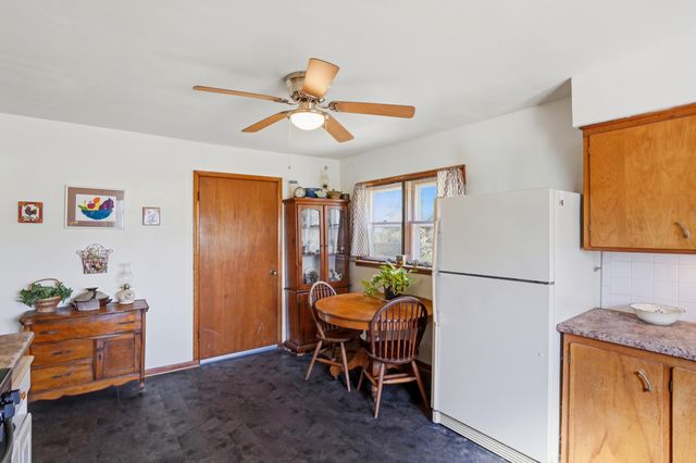 2103 BALLENGER LN, Columbia, MO 65202