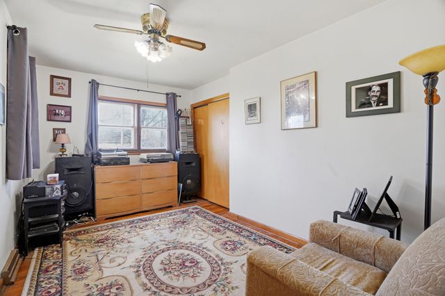 2103 BALLENGER LN, Columbia, MO 65202