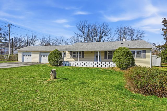 2103 BALLENGER LN, Columbia, MO 65202